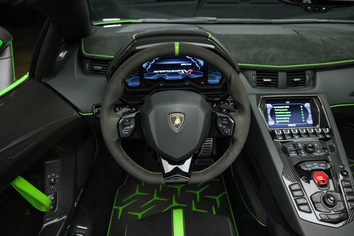 All_The_Cars_12's tweet photo. 2021 Lamborghini Aventador LP770-4 SVJ Roadster
#lamborghini #Lambo #aventador #svj #lamborghinisvj #lp770 
Naturally-Aspirated 6.5L V12 - 759HP https://t.co/WBhtLcYX41