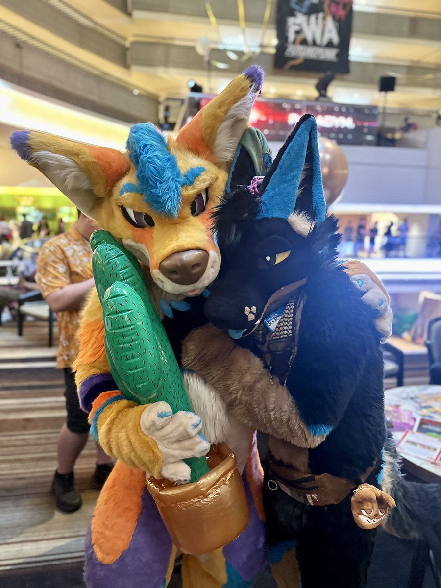 Cute Coyote Cactus Cuddle Committee

Yappy #FursuitFriday!

🌵🐺 : <a href="/DUNE_COYOTE/">Dune BFC</a> 
🧵: <a href="/WaggeryCos/">Waggery Costumes</a> &amp; <a href="/cactus_dog/">Cactus Dog Fursuits</a> 
📸: <a href="/ThatWolfKoda/">⚡𝙆𝙊𝘿𝘼 / ゼウス⚡️</a>