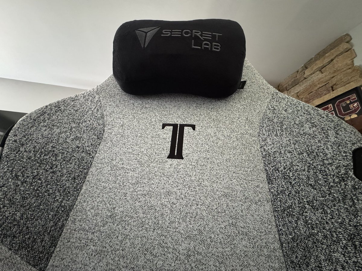 Goofy809 tweet media