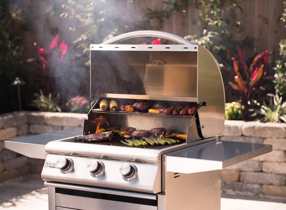 The only view we want this weekend 🔥

📸: @abcsoffireplaceandpatio