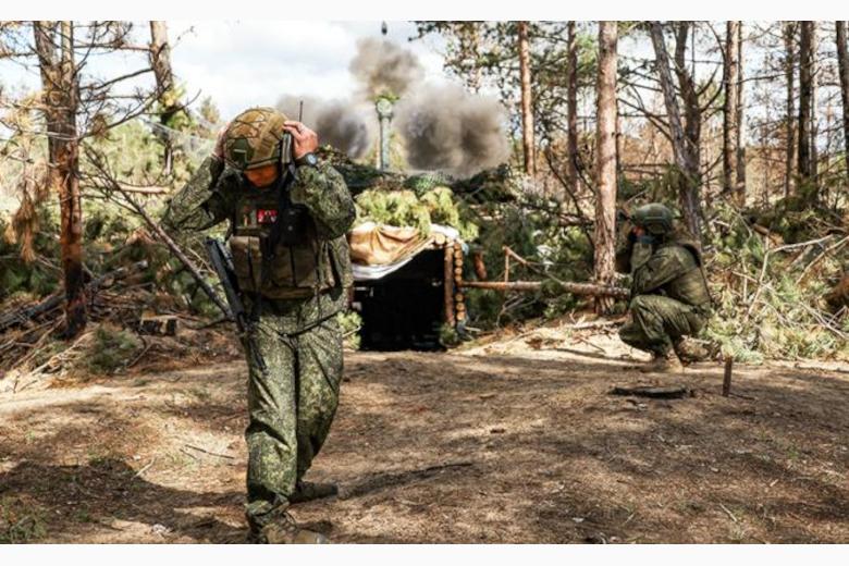 rusdnepr.ru/posle-vzjatija… После взятия Ступочек катастрофа ВСУ из-за потери Часова Яра стала неизбежной. Радомир Маркуш. 30 мая 2025 г.
Тех счастливчиков из ВСУ, которым хватает ума не сопротивляться, извлекают из подвалов и отправляют в русский плен