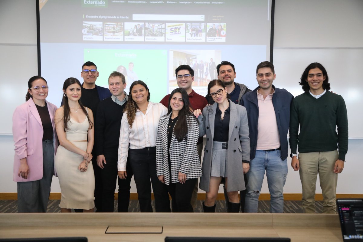 U.Externado (@uexternado) on Twitter photo Felicitamos a nuestras(os) estudiantes de la Maestría en Asuntos Internacionales de <a href="/FIGRIExternado/">Figriexternado</a> por la culminación de sus materias. 👏🌏 Confiamos en que la formación recibida en nuestra Universidad les brindará una visión amplia y crítica de los escenarios mundiales para la Felicitamos a nuestras(os) estudiantes de la Maestría en Asuntos Internacionales de <a href="/FIGRIExternado/">Figriexternado</a> por la culminación de sus materias. 👏🌏 Confiamos en que la formación recibida en nuestra Universidad les brindará una visión amplia y crítica de los escenarios mundiales para la