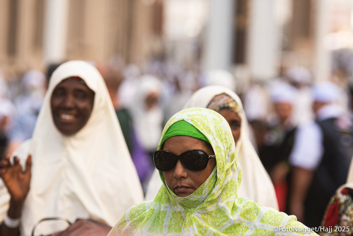 FotoNugget's tweet photo. PHOTOS: Nigerian Pilgrims in the Holy City of Makkāh.

#FotoNuggetInHajj 🇸🇦 https://t.co/XHPRv3vrGC