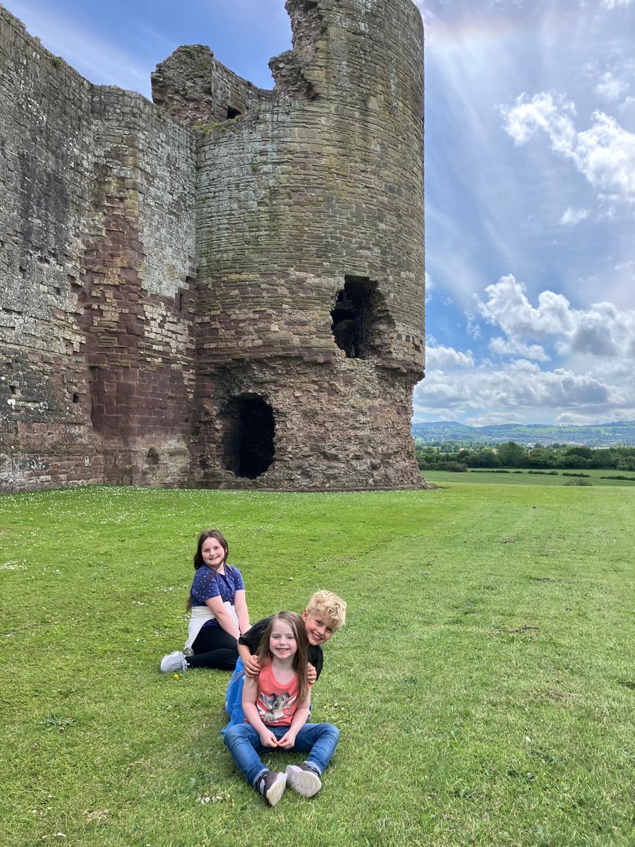 Rob Robinson tweet media