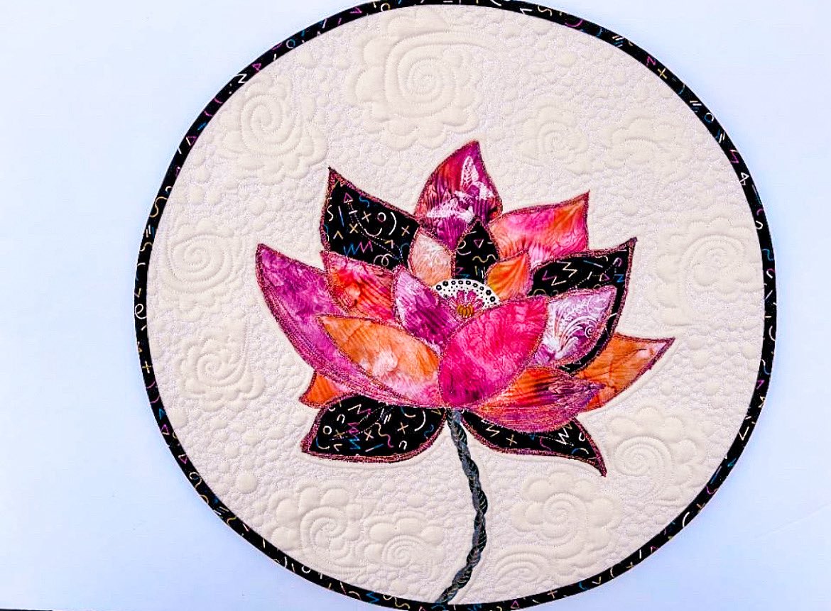 Canadian Quilters (@cqaquiltcanada) on Twitter photo The <a href="/trendtexfabrics/">Dwight Hamai</a> auction is online this year!
Running from June 2-21, 2025. The quilts will be shown at Quilts Canada but bidding will all be online.
Go take a look at the gorgeous quilts!
app.bidbeacon.com/#/auction/9JAY…
📸Lotus Flower by Betty Sutherland The <a href="/trendtexfabrics/">Dwight Hamai</a> auction is online this year!
Running from June 2-21, 2025. The quilts will be shown at Quilts Canada but bidding will all be online.
Go take a look at the gorgeous quilts!
app.bidbeacon.com/#/auction/9JAY…
📸Lotus Flower by Betty Sutherland