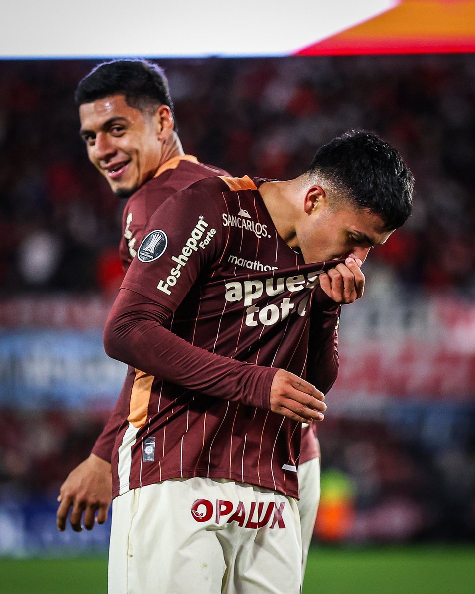 Jairo Concha está viviendo su temporada con mas contribuciones de gol (10) como futbolista profesional. Lleva 5 goles ⚽️ y 5 asistencias 🅰️, y recién estamos en el mes de mayo. 

¡Que siga la buena costumbre de besar el escudo crema, Jairo!