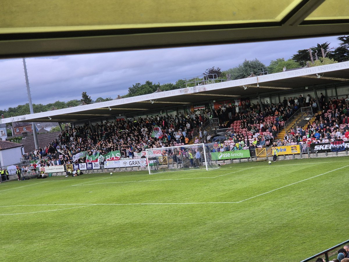 KEN TOBIN #Corcaighabu (@kennytcork) on Twitter photo FT at the cross
<a href="/CorkCityFC/">Cork City FC</a> 1 <a href="/shelsfc/">Shelbourne FC 🏆</a> 1 Maguire for City Ali Coote for shels .Very entertaining game #CCFC84 FT at the cross
<a href="/CorkCityFC/">Cork City FC</a> 1 <a href="/shelsfc/">Shelbourne FC 🏆</a> 1 Maguire for City Ali Coote for shels .Very entertaining game #CCFC84