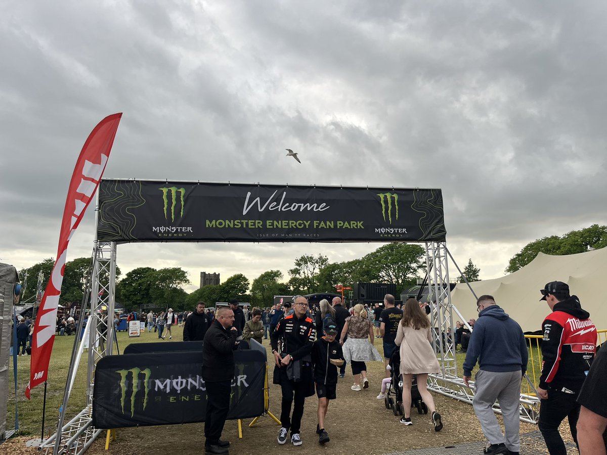 Second stop today was the paddock 😊