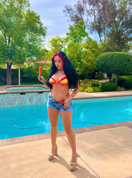 Watch Salice Rose's leaked NSFW photo on TwXstars