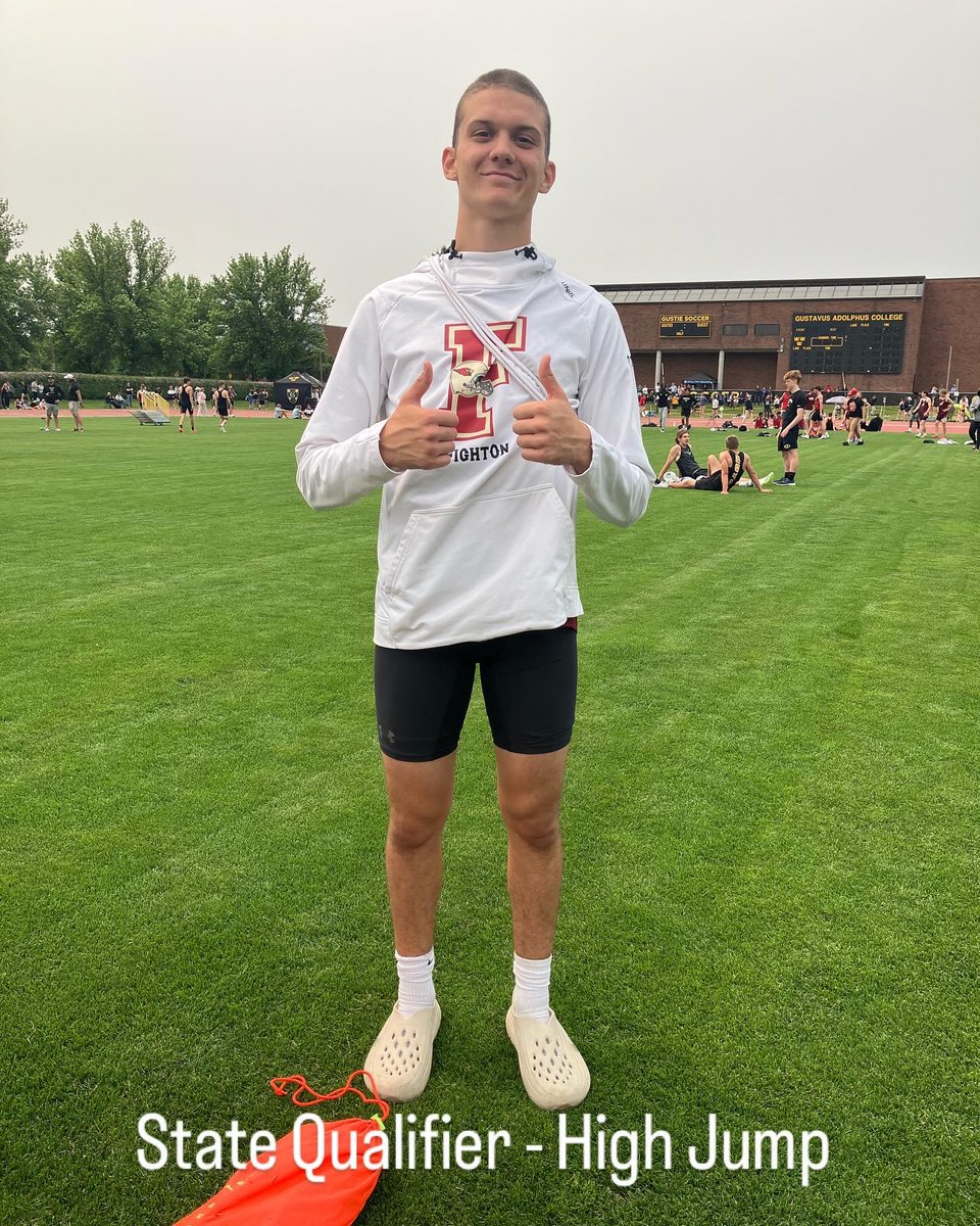 jesse_walters11's tweet photo. State Qualifiers from today:

Oliver Tordsen - Discus - Section Champion

Hank Artz - Discus - moved up to #2 all time

Ty Tumbleson - High Jump

Ellie Perkins - Pole Vault

Carter Hanson, Jordan Thompson, Jaydon Putney, Brier Lenort - 4x800 - now #4 all time https://t.co/YrW9DkqGIh