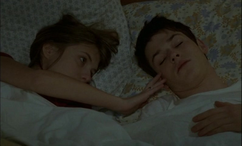 Giulya ☭⃠ tweet media