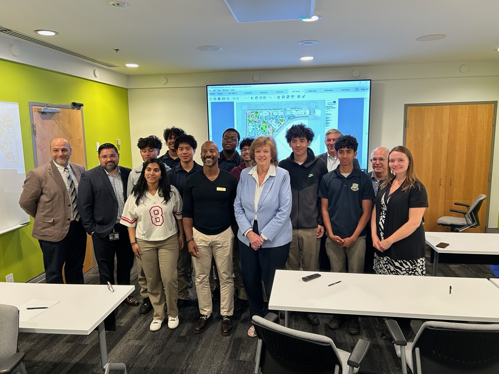My day started with an incredibly bright group of Gonzaga students assembled by Councillor Reid. Here to discuss with the developer the new development proposed on the outer parking lot of Erin Mills Town Centre. Some good questions and excellent suggestions for modifications.