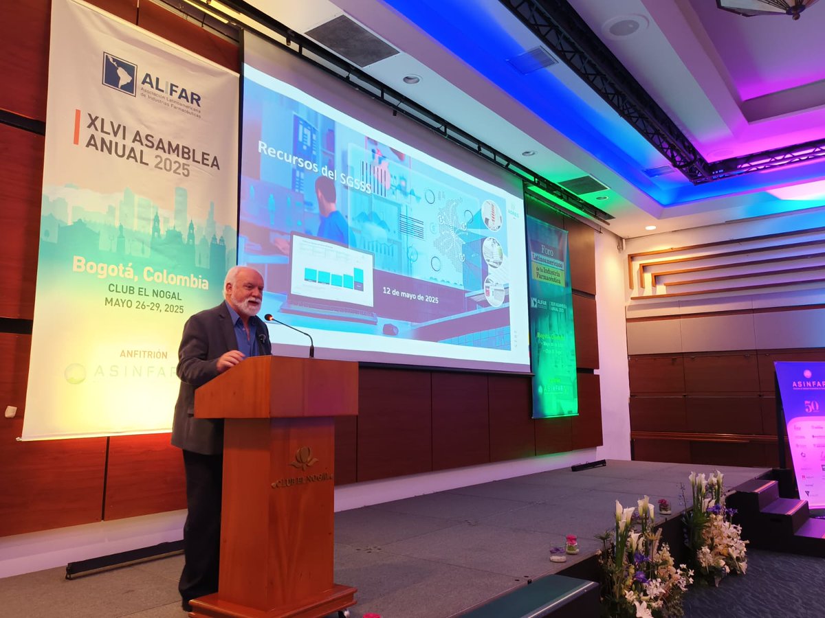AdresCol's tweet photo. 🗨️En el marco de la XLVI Asamblea Anual de #ALIFAR y el Foro Latinoamericano de la #Industria Farmacéutica, el director de #ADRES, Félix Martínez, cuestionó las intermediaciones en el sistema de salud. «Son por lo menos cinco actores los que intervienen en esa cadena. Y esto ha generado que el gasto en salud sea menos eficiente», dijo.