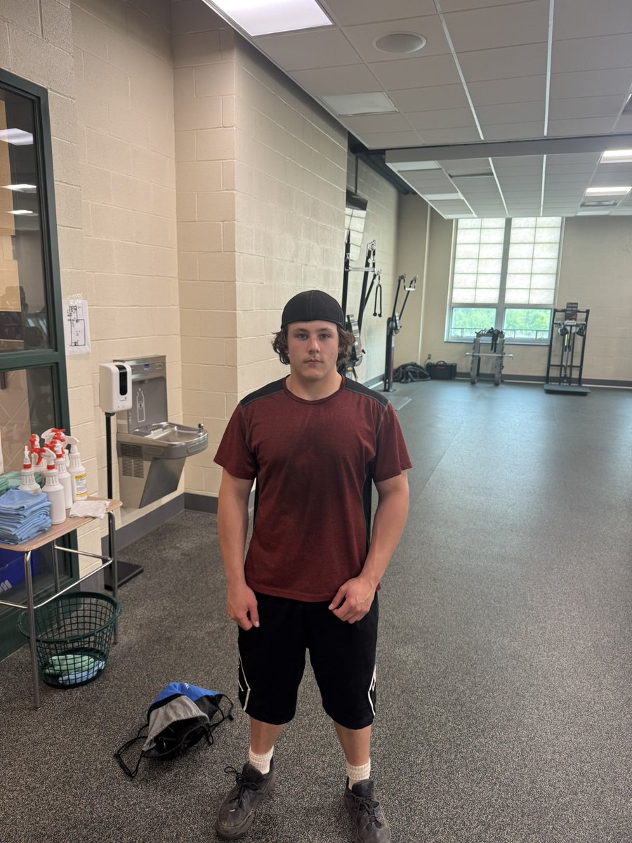 Lew-Port Football tweet media