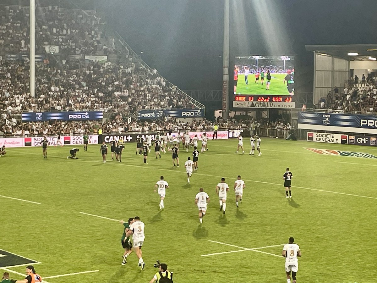 L’énorme clim au Stadium ! 🥶 Montauban vient s’imposer 29-13 et disputera la finale de #ProD2 face à Grenoble. Grosse désillusion pour les Brivistes, mais sur ce match c’est mérité. 😥