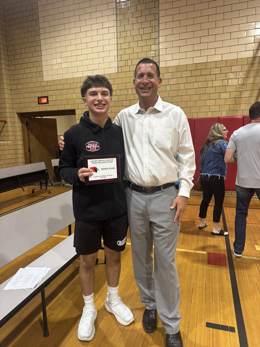 Thomas Tsudis (@thomastsudis) on Twitter photo Proud to receive the Archie Griffin Award. Held a 4.0 GPA for my middle school years.
<a href="/BradMaendler/">Brad Maendler</a>
<a href="/CANFIELDFOOTBAL/">CANFIELD FOOTBALL</a>
<a href="/QBHitList/">QBHitList.com</a> Proud to receive the Archie Griffin Award. Held a 4.0 GPA for my middle school years.
<a href="/BradMaendler/">Brad Maendler</a>
<a href="/CANFIELDFOOTBAL/">CANFIELD FOOTBALL</a>
<a href="/QBHitList/">QBHitList.com</a>
