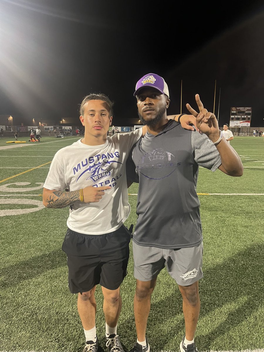 Ruben Zacarias-Bravo (@ruben_bravo1) on Twitter photo Thank you <a href="/WNMUFootball/">WNMU Mustang Football</a> for the camp and <a href="/CoachRLaurel/">Rahsaan Laurel</a> <a href="/Coach_Ayon12/">Frank Ayon</a> .
#classof2027 #athlete <a href="/MaxPCoachE/">Eric “CoachE” Muhammad</a> <a href="/CoachDiegoRivas/">Diego Rivas</a> <a href="/Riggo4456/">Coach Brett Darling</a> <a href="/CoachPerrone/">Coach Perrone (My Recruits)</a> <a href="/dthedeacon/">Dejon Jernagin</a> <a href="/JUSTCHILLY/">Just Chilly</a> <a href="/JReyes_NP/">Jordan Reyes</a> <a href="/GHoward_Scout/">Gary Howard -Scout</a> Thank you <a href="/WNMUFootball/">WNMU Mustang Football</a> for the camp and <a href="/CoachRLaurel/">Rahsaan Laurel</a> <a href="/Coach_Ayon12/">Frank Ayon</a> .
#classof2027 #athlete <a href="/MaxPCoachE/">Eric “CoachE” Muhammad</a> <a href="/CoachDiegoRivas/">Diego Rivas</a> <a href="/Riggo4456/">Coach Brett Darling</a> <a href="/CoachPerrone/">Coach Perrone (My Recruits)</a> <a href="/dthedeacon/">Dejon Jernagin</a> <a href="/JUSTCHILLY/">Just Chilly</a> <a href="/JReyes_NP/">Jordan Reyes</a> <a href="/GHoward_Scout/">Gary Howard -Scout</a>