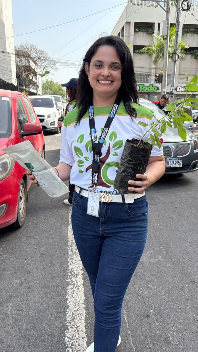 San Pedro Sula se vistió de verde en la primera entrega de árboles gracias a la donación de la Municipalidad 🌳💚