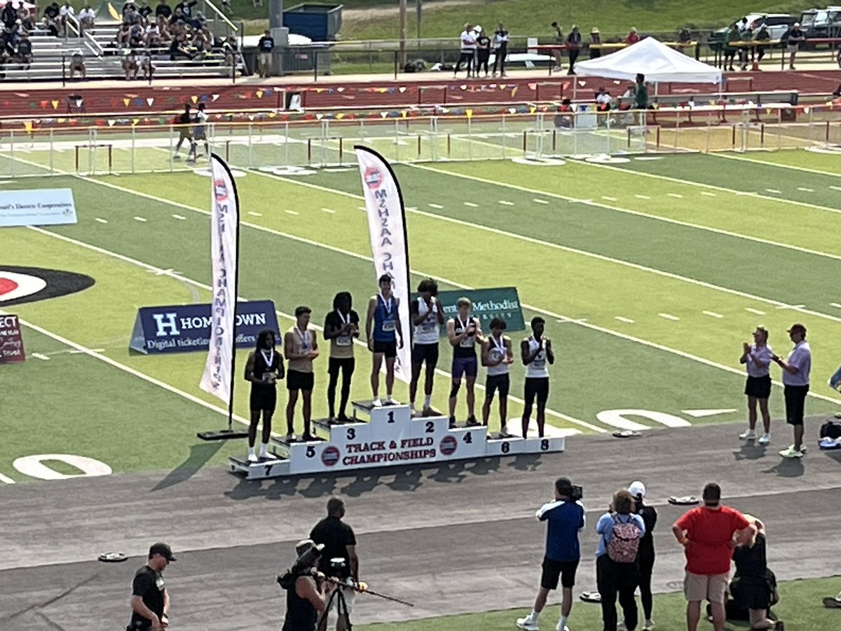 holtcrossc's tweet image. Xavier Adams places 6th in the triple jump at the state championships. Great job Xavier!