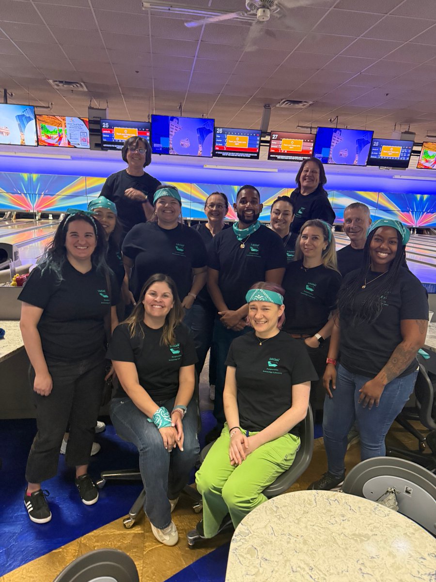 Strikes, spares, and team flair! 🎳 Last month, the LifeLink Transplantation Immunology Laboratory team celebrated Medical Laboratory Professionals Week together with some bowling! ✨