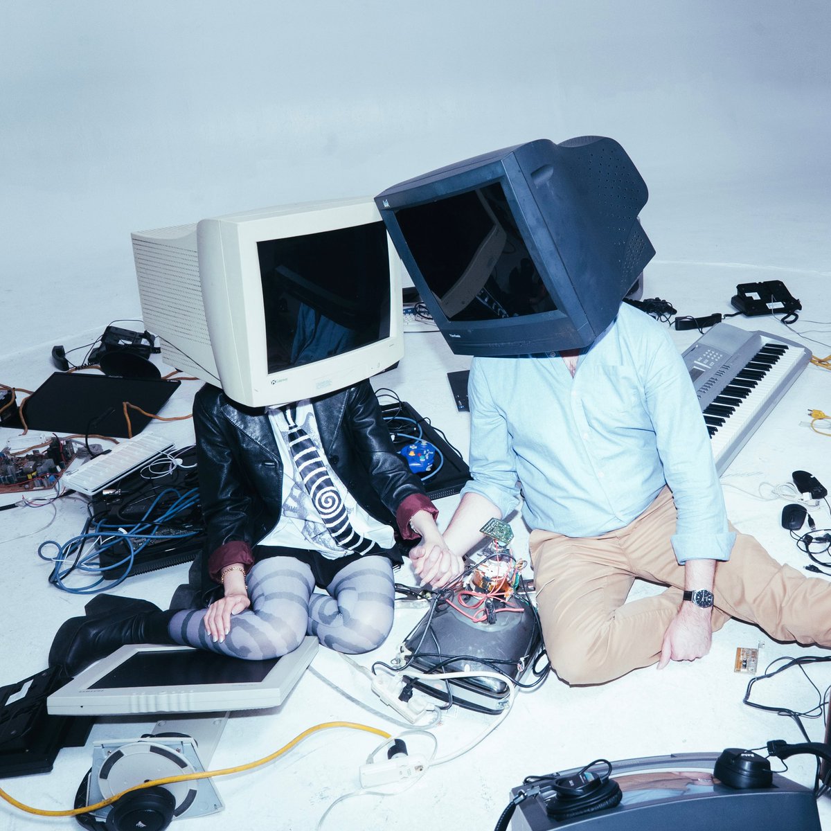 see u online 

my debut EP

out june 13th 💻