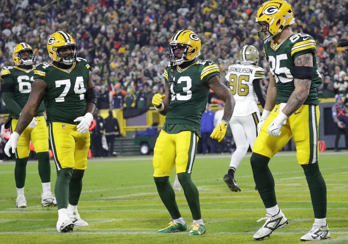 105.7 The Fan (@thefanmilwaukee) on Twitter photo Sharp Football Analysis' 𝗪𝗮𝗿𝗿𝗲𝗻 𝗦𝗵𝗮𝗿𝗽 (<a href="/SharpFootball/">Warren Sharp</a>) joins #WisconsinSportsDaily to discuss the #Packers WRs drop problems last season!
#WSD live: bit.ly/4caas1M Sharp Football Analysis' 𝗪𝗮𝗿𝗿𝗲𝗻 𝗦𝗵𝗮𝗿𝗽 (<a href="/SharpFootball/">Warren Sharp</a>) joins #WisconsinSportsDaily to discuss the #Packers WRs drop problems last season!
#WSD live: bit.ly/4caas1M