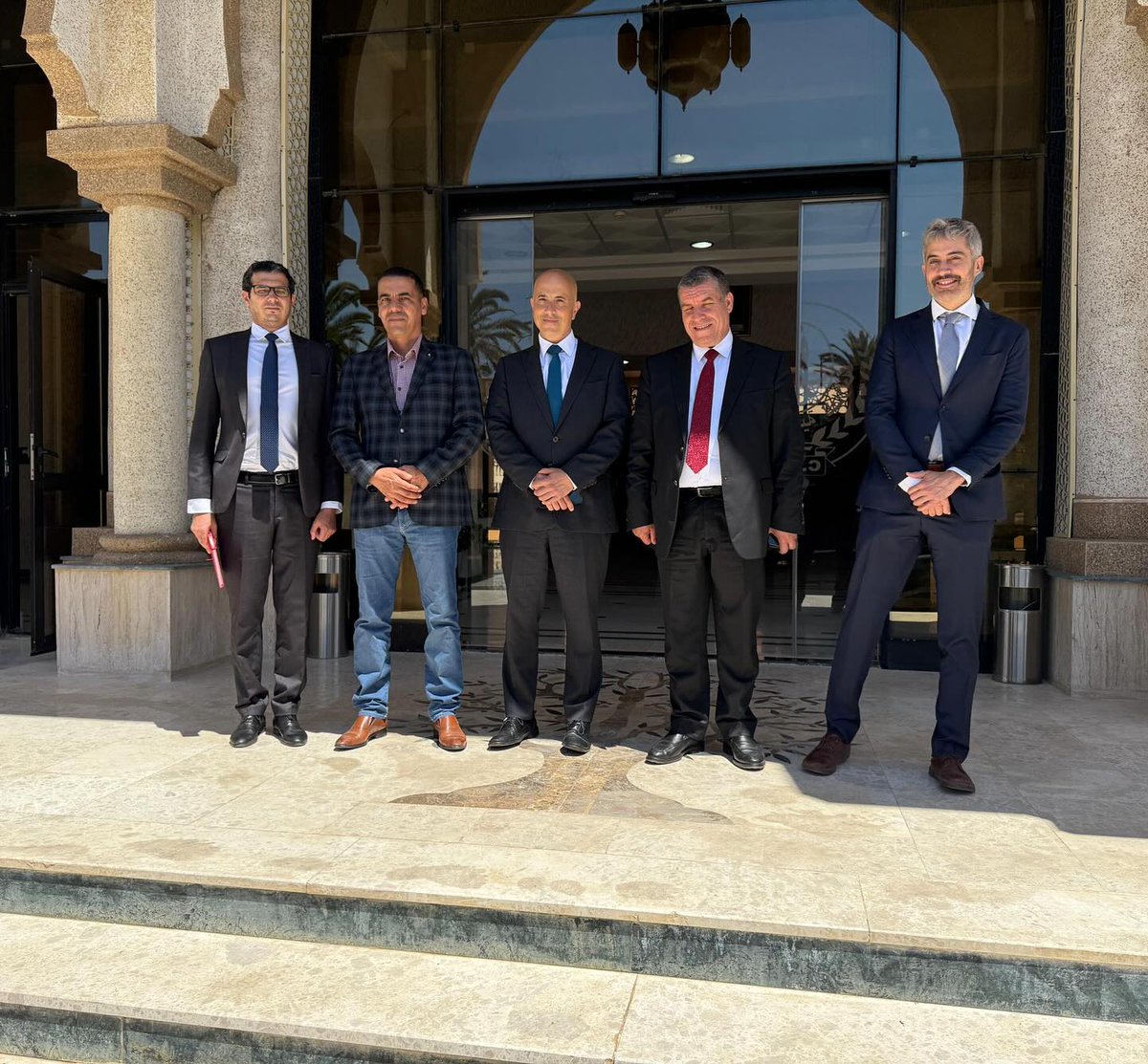 Embajada Argentina ante Argelia (@argenargelia) on Twitter photo 🌍 Reunión estratégica 🇦🇷🤝🇩🇿
El Embajador <a href="/AtilioBerardi/">Atilio Berardi</a> se reunió con Mohamed Yazid, Presidente de la Cámara Nacional de Agricultura de Argelia, junto al equipo comercial de la Embajada Argentina y miembros del directorio de la Cámara. 🌍 Reunión estratégica 🇦🇷🤝🇩🇿
El Embajador <a href="/AtilioBerardi/">Atilio Berardi</a> se reunió con Mohamed Yazid, Presidente de la Cámara Nacional de Agricultura de Argelia, junto al equipo comercial de la Embajada Argentina y miembros del directorio de la Cámara.