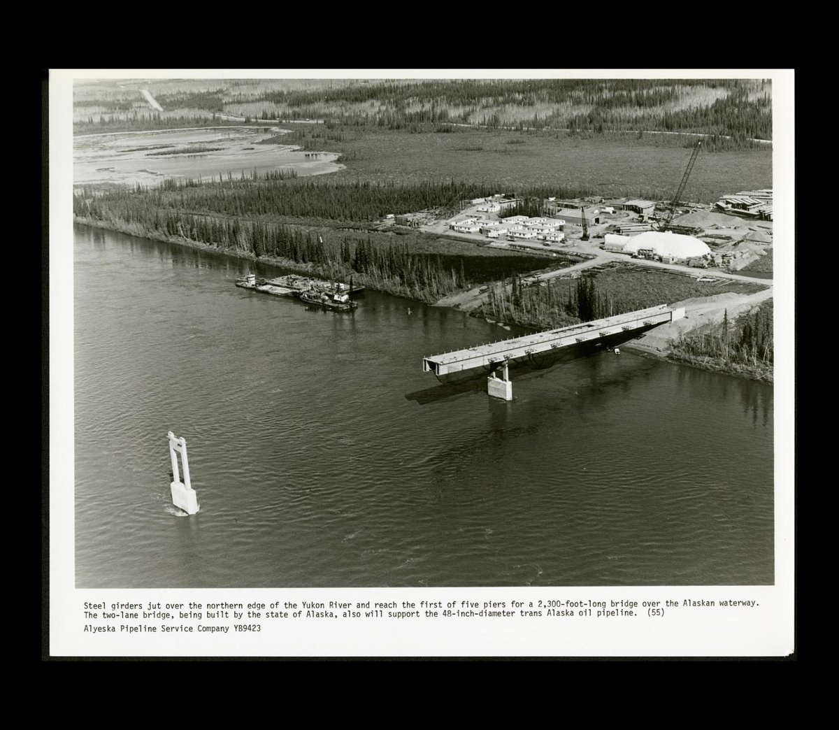 On May 31, 1977, the final weld was completed on the 800-mile Trans-Alaska Pipeline, marking the end of construction on one of the most ambitious infrastructure projects in U.S. history.

📷: <a href="/AlyeskaPipeline/">Alyeska Pipeline</a>, <a href="/AP/">The Associated Press</a>, <a href="/APIenergy/">American Petroleum Institute</a>