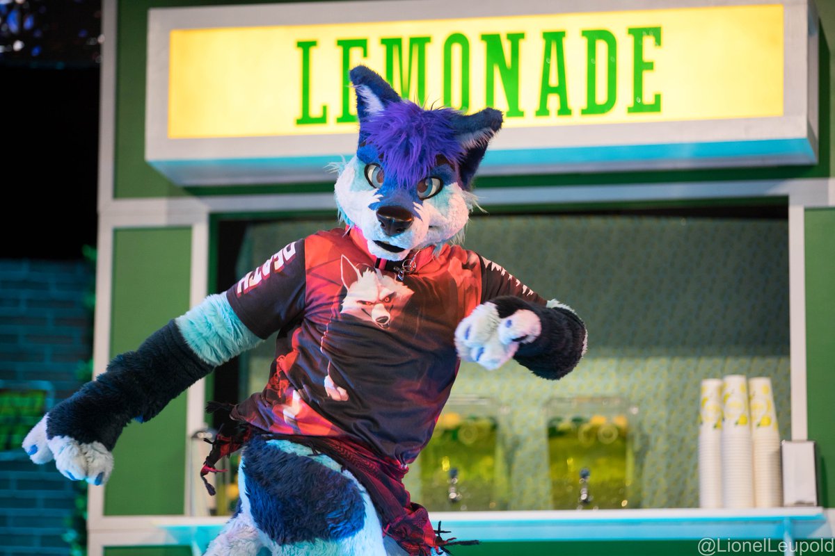 Rahne (@rahnekallon) on Twitter photo #FursuitFriday How about some blue lemonade for the summer season? ๐
๐ท :<a href="/LionelLeupold/">Lionel Leupold</a> #FursuitFriday How about some blue lemonade for the summer season? ๐
๐ท :<a href="/LionelLeupold/">Lionel Leupold</a>