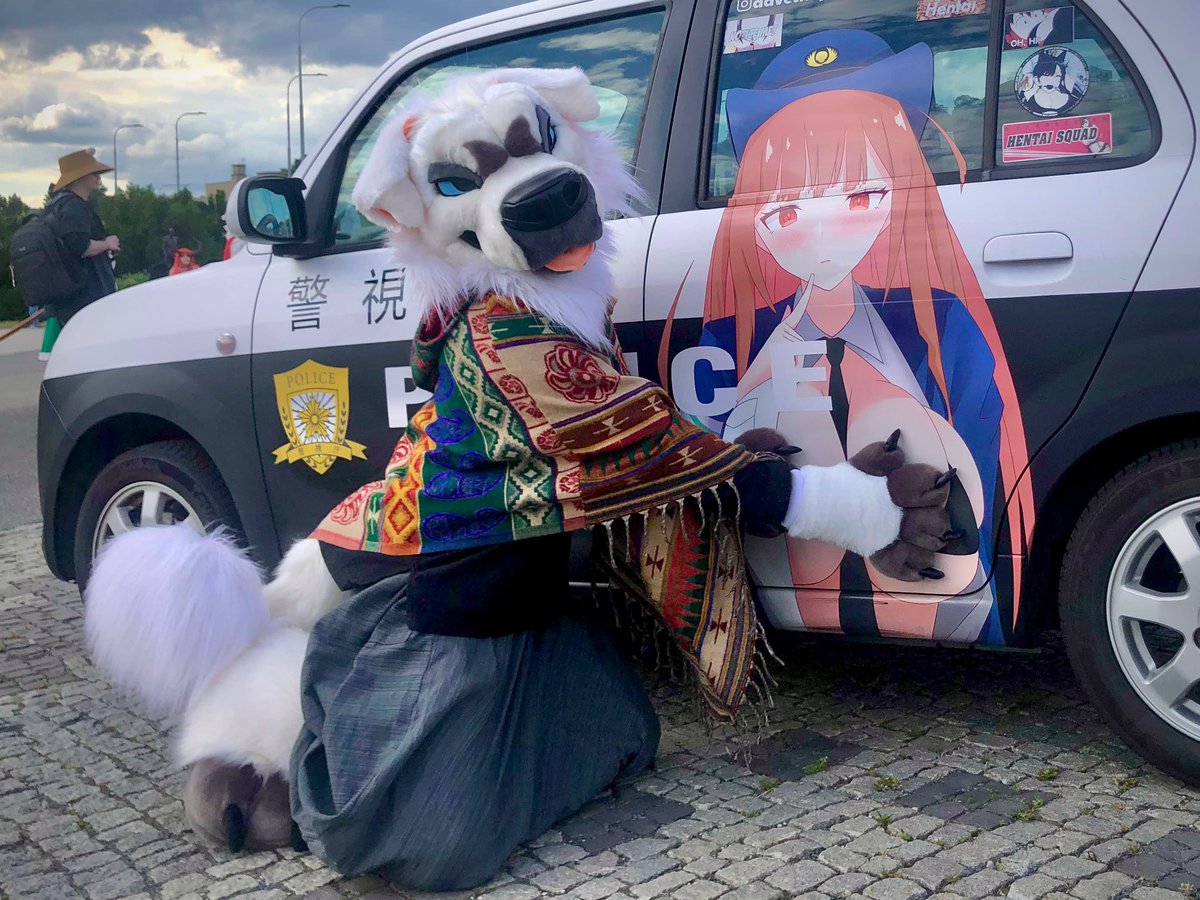 Oh, are you blushing? 😅
#FursuitFriday #Animefest2025

📸: <a href="/hrm_cori/">Usagi</a>