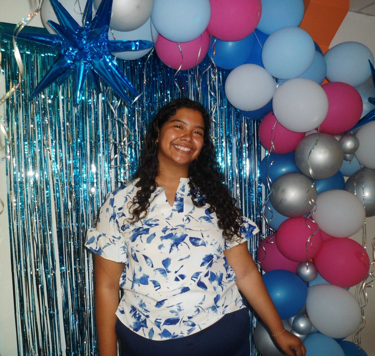 holaaa soy euu y tengo 20 años!😭 soy de el salvador 🇸🇻 stanneo a joshua desde 2019, mis canciones favoritas del momento son cherry blossom y different 💖
#integracionbassettista