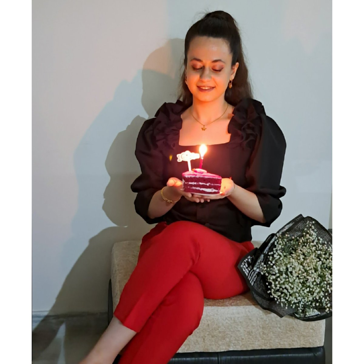 Nahid_andherart's tweet image. Happy birthday my Nani🫂💕

@Naz_psychology 🫠💞