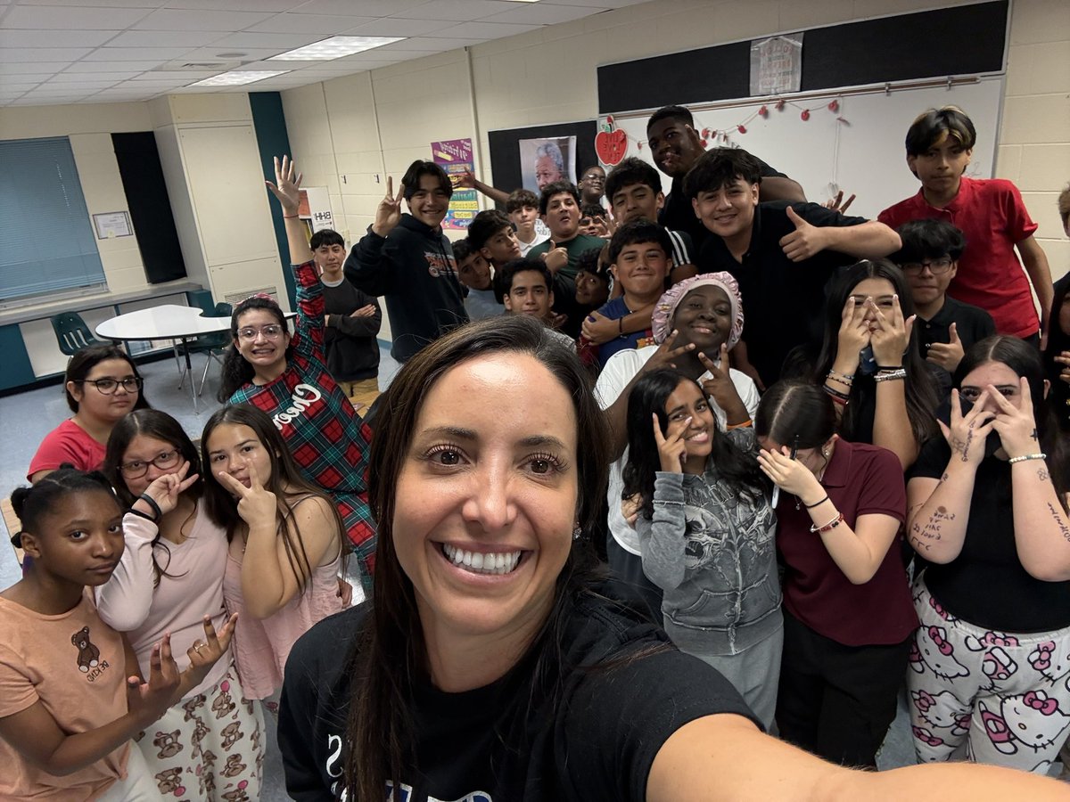garcie11's tweet image. And just like that… the last day of school is here. To my amazing students — thank you for the laughs, the lessons, the growth, and the memories.