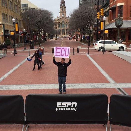 🗣️ NO QUARTER <a href="/notthefakeSVP/">Scott Van Pelt</a>