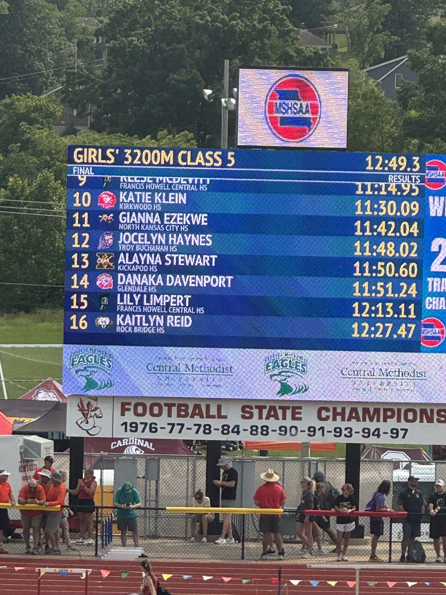 David Garrison (@nkchs_ad) on Twitter photo Congratulations to Gianna Ezekwe, finishing 11th in the 3200 at the state meet <a href="/N2SportsNKCHS/">Northtown Hornet Sports</a> Congratulations to Gianna Ezekwe, finishing 11th in the 3200 at the state meet <a href="/N2SportsNKCHS/">Northtown Hornet Sports</a>