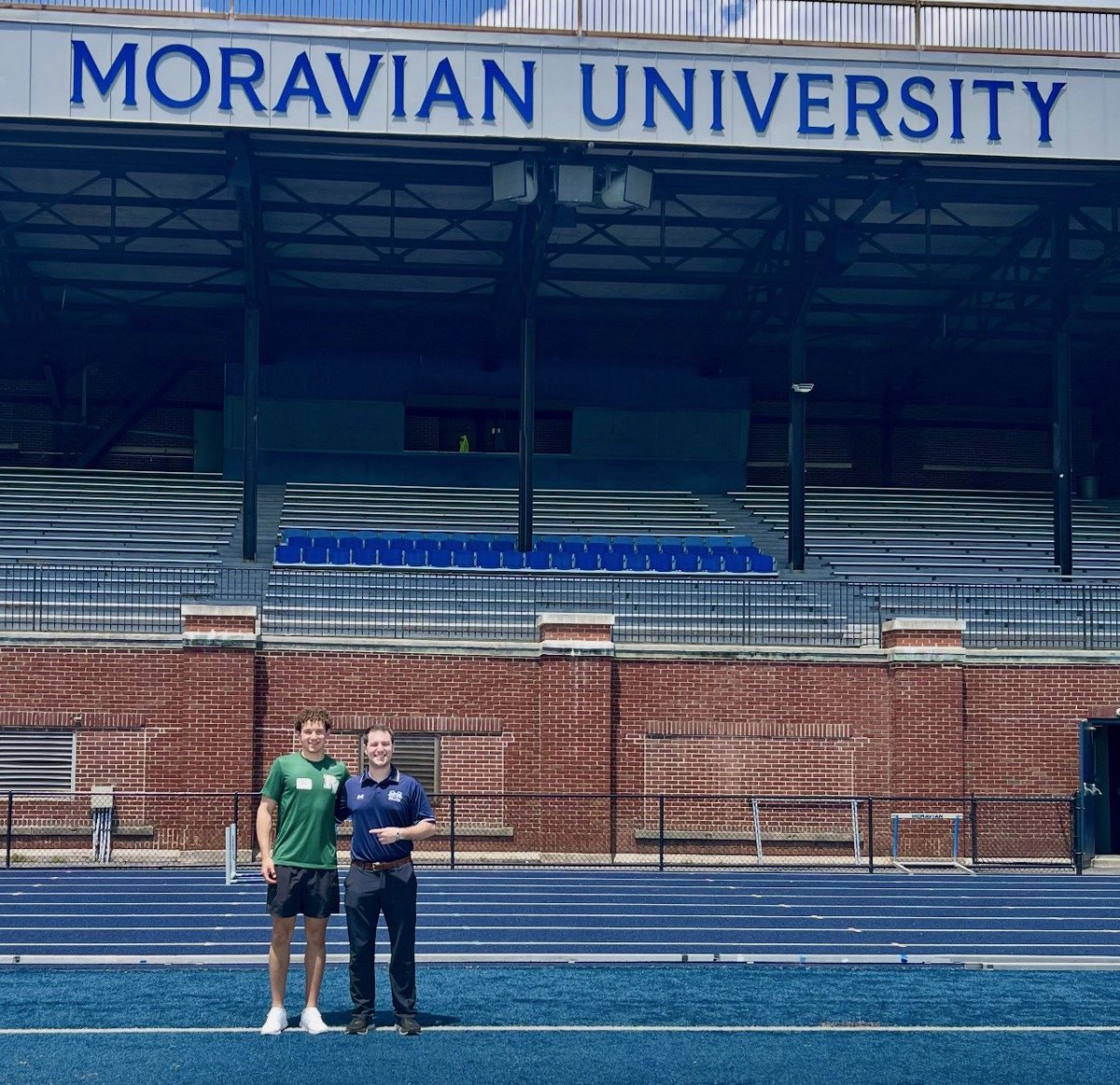 Dante DaCosta (@_dantedacosta) on Twitter photo Thank you <a href="/CoachYoniOffit/">Yoni Offit</a> for the invite to Junior Day. Great to learn more about the program and see campus! <a href="/PValleyFootball/">Pascack Valley Football</a> <a href="/RecruitPascackV/">Pascack Valley Football Recruiting</a> Thank you <a href="/CoachYoniOffit/">Yoni Offit</a> for the invite to Junior Day. Great to learn more about the program and see campus! <a href="/PValleyFootball/">Pascack Valley Football</a> <a href="/RecruitPascackV/">Pascack Valley Football Recruiting</a>