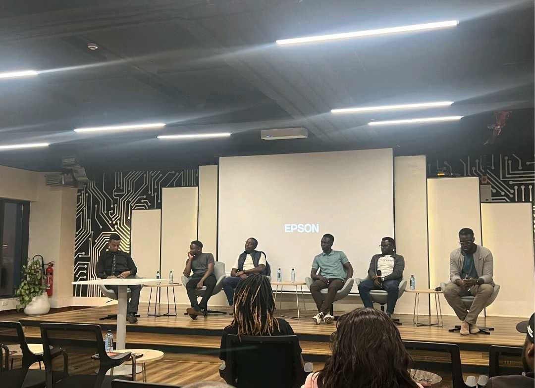 Attended the #nAIrobiBizTechMixer by <a href="/JobzyInc/">Jobzy</a> &amp; <a href="/lemolite_tech/">Lemolite.technologies</a>  engaging convos on how #AI is shaping the future of #Blockchain in #Kenya 🇰🇪.
Asked the panel about #blockchain's future &amp; loved <a href="/kagondu_yvonne/">Yvonne Kagondu</a>’s insights on AI enabling decentralization! 🔥
#Web3 #TechForGood