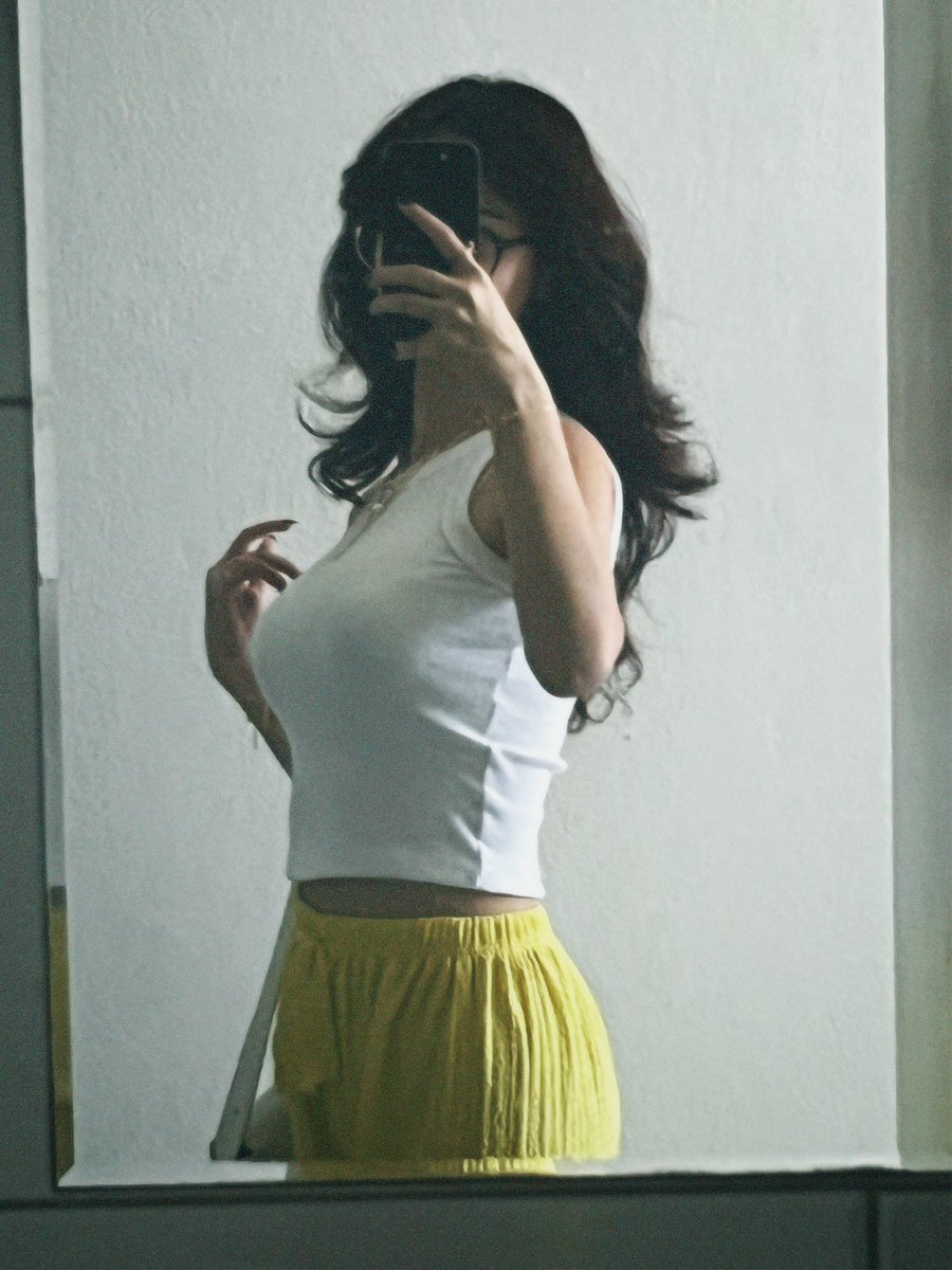 her sey güzel de gecmiyor gecmisin izleri