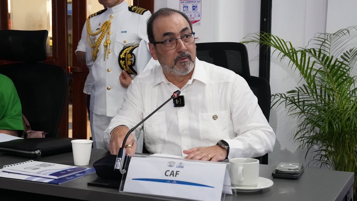 CAF (@agendacaf) on Twitter photo “La integración es un gran antídoto frente a la incertidumbre”, afirmó nuestro presidente ejecutivo, <a href="/sergiodigra/">Sergio DiazGranados</a>, durante la 10ª Cumbre de Jefes de Estado y/o de Gobierno de <a href="/ACS_AEC/">Association of Caribbean States</a> en Montería, 🇨🇴.
Sergio Díaz-Granados recordó que <a href="/AgendaCAF/">CAF</a> nació en Colombia hace 57 años con “La integración es un gran antídoto frente a la incertidumbre”, afirmó nuestro presidente ejecutivo, <a href="/sergiodigra/">Sergio DiazGranados</a>, durante la 10ª Cumbre de Jefes de Estado y/o de Gobierno de <a href="/ACS_AEC/">Association of Caribbean States</a> en Montería, 🇨🇴.
Sergio Díaz-Granados recordó que <a href="/AgendaCAF/">CAF</a> nació en Colombia hace 57 años con