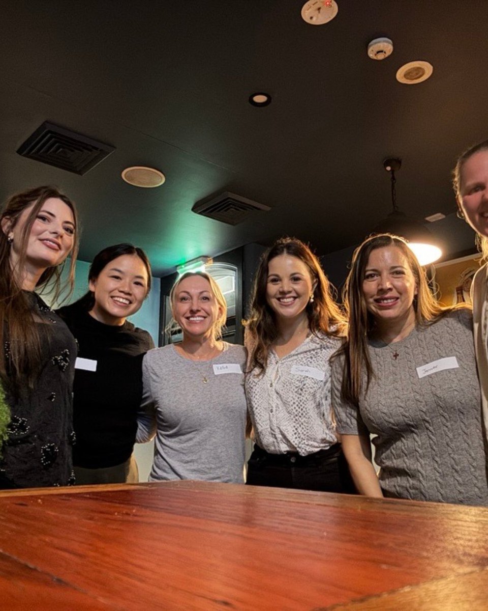 LifeAtNow's tweet image. We believe in fulfilling our purpose together through giving back! Helen C. proves it by knitting warmth, volunteering at races and championing women in solutions consulting ๐งถ๐โโ๏ธ
#LifeAtNow