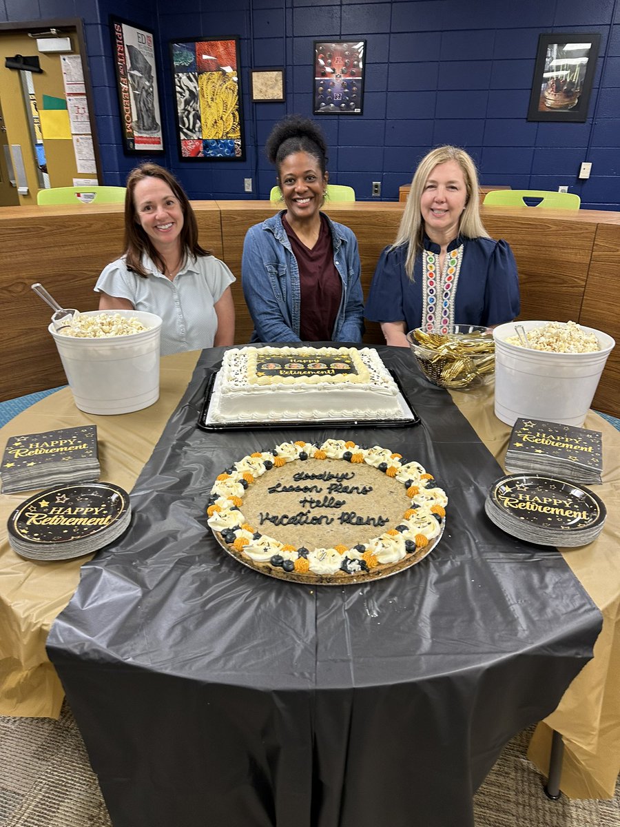 Kammerer honors three teachers before they enter the second chapter of their lives. Retirement!! Thank you for all the years of service.