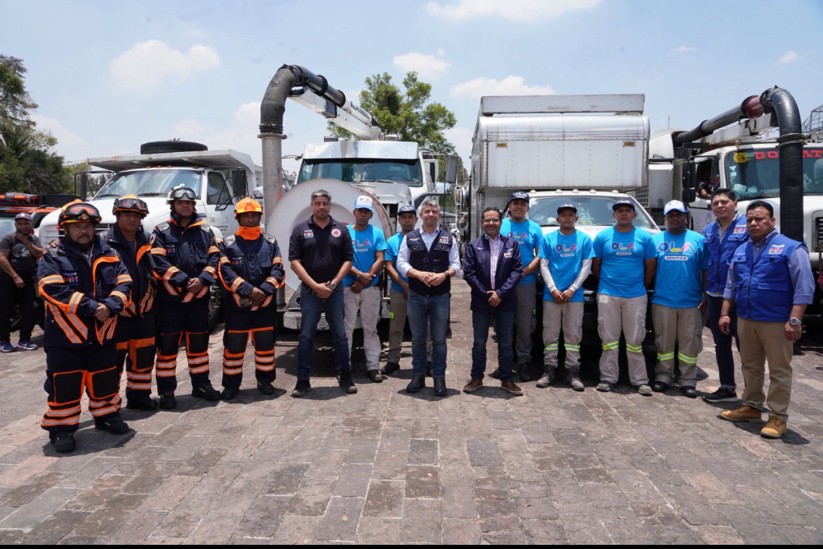 jose piña (@pepina777) on Twitter photo Preparados en <a href="/AlcaldiaMHmx/">Alcaldía Miguel Hidalgo</a> para afrontar la temporada de lluvias. <a href="/OlaMHmx/">Servicios Urbanos MH</a> <a href="/mauriciotabe/">Mauricio Tabe Echartea</a> <a href="/MHPrevencion/">Protección Civil Miguel Hidalgo</a> <a href="/AlcaldiaMHmx/">Alcaldía Miguel Hidalgo</a> Preparados en <a href="/AlcaldiaMHmx/">Alcaldía Miguel Hidalgo</a> para afrontar la temporada de lluvias. <a href="/OlaMHmx/">Servicios Urbanos MH</a> <a href="/mauriciotabe/">Mauricio Tabe Echartea</a> <a href="/MHPrevencion/">Protección Civil Miguel Hidalgo</a> <a href="/AlcaldiaMHmx/">Alcaldía Miguel Hidalgo</a>