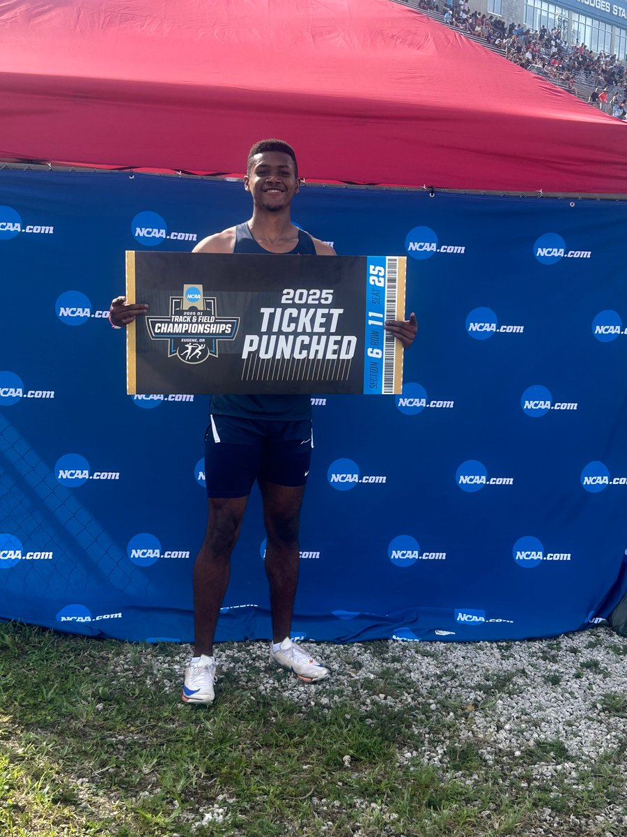 SamfordXC_TF's tweet image. Ticket punched to Eugene for the NCAA Championships for Bradley Franklin in the 110m hurdles 👏👏
#AllForSAMford