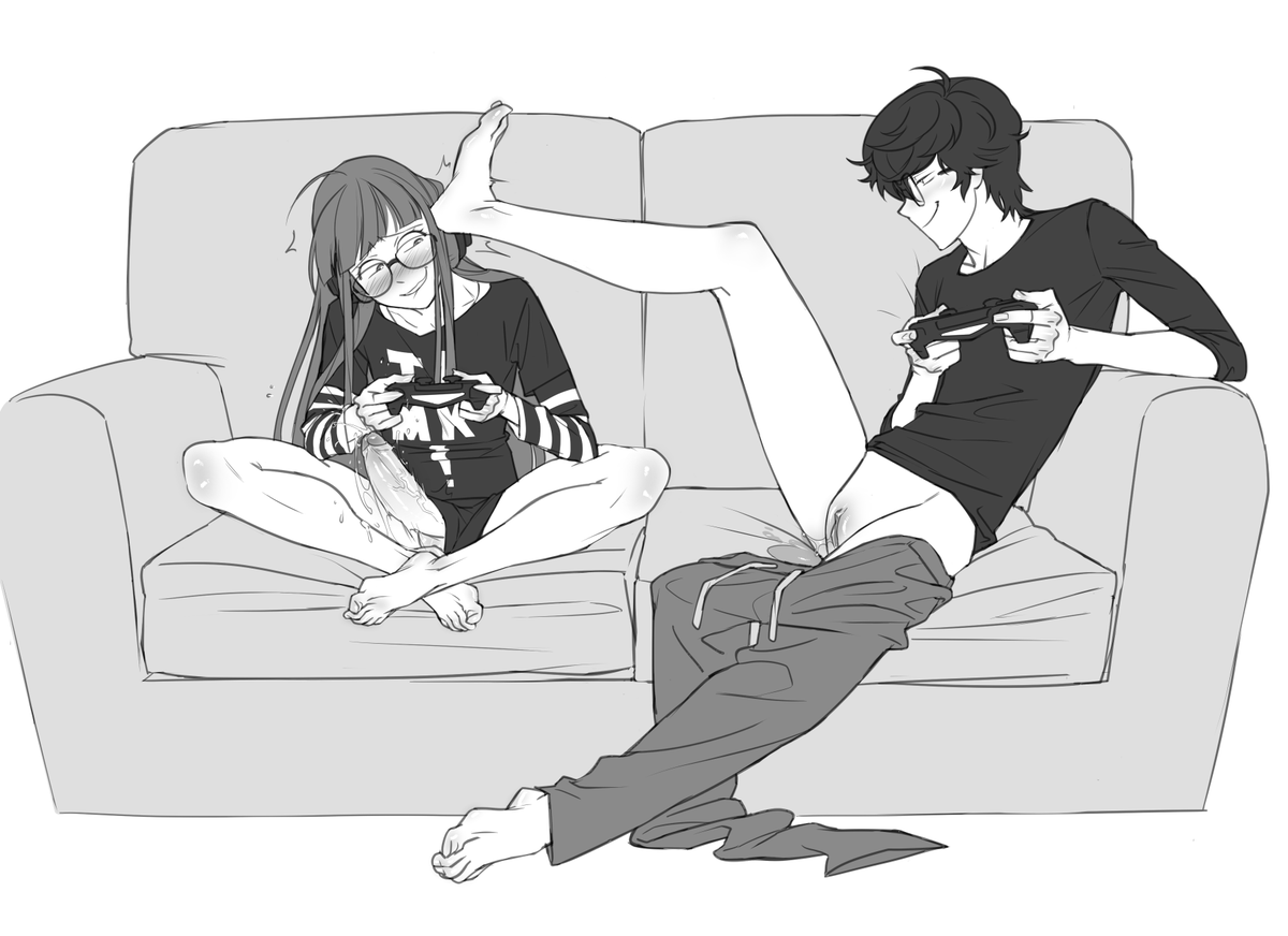 Comms closed tweet media