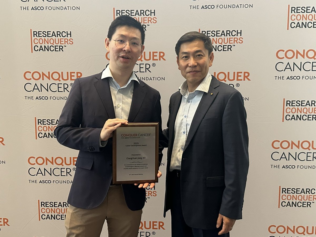 Tian Zhang, MD, MHS (@tiansterzhang) on Twitter photo Congratulations to all <a href="/ASCO/">ASCO</a> <a href="/ConquerCancerFd/">Conquer Cancer, the ASCO Foundation</a> #CDA & #YIA recipients!
<a href="/CarlosArteagaMD/">Carlos L. Arteaga, M.D.</a> <a href="/suzanneconzenmd/">Suzanne Conzen</a> <a href="/andyzwang/">Dr. Andy Wang 🇺🇦</a> & I are super proud of <a href="/CharlesJiangMD/">Charles Jiang MD, MPH</a> <a href="/utswcancer/">UTSW Simmons Cancer Center</a> <a href="/UTSWHemeOnc/">UTSW Hematology & Oncology</a> — He is one to watch - doing great work with outcomes & trial access for our patients! #ASCO25 Congratulations to all <a href="/ASCO/">ASCO</a> <a href="/ConquerCancerFd/">Conquer Cancer, the ASCO Foundation</a> #CDA & #YIA recipients!
<a href="/CarlosArteagaMD/">Carlos L. Arteaga, M.D.</a> <a href="/suzanneconzenmd/">Suzanne Conzen</a> <a href="/andyzwang/">Dr. Andy Wang 🇺🇦</a> & I are super proud of <a href="/CharlesJiangMD/">Charles Jiang MD, MPH</a> <a href="/utswcancer/">UTSW Simmons Cancer Center</a> <a href="/UTSWHemeOnc/">UTSW Hematology & Oncology</a> — He is one to watch - doing great work with outcomes & trial access for our patients! #ASCO25