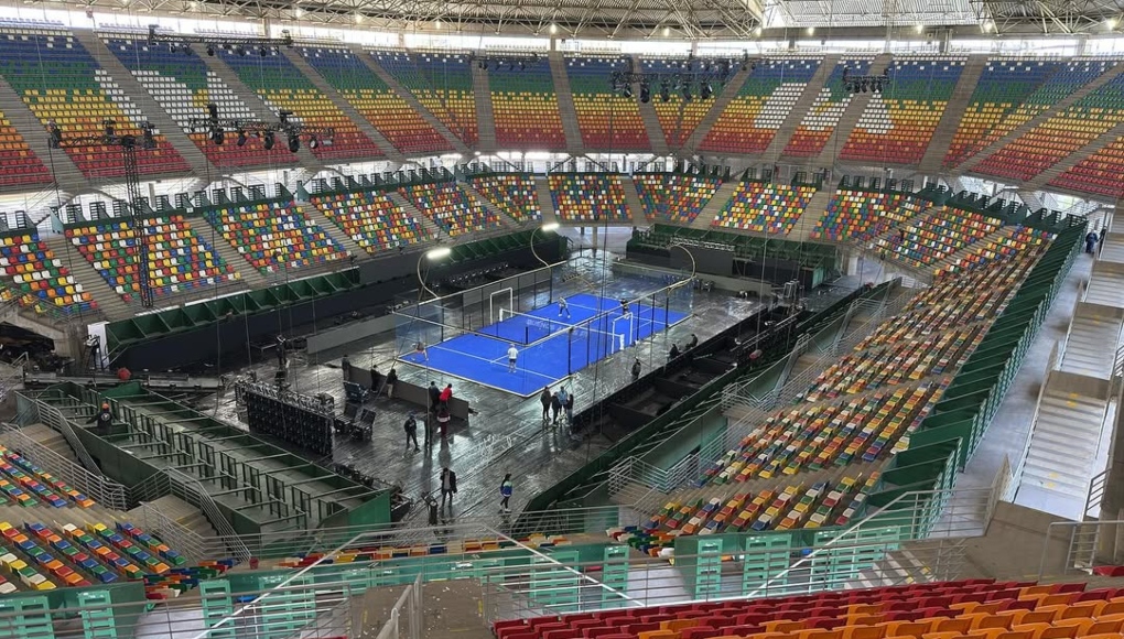 elneverazo tweet media