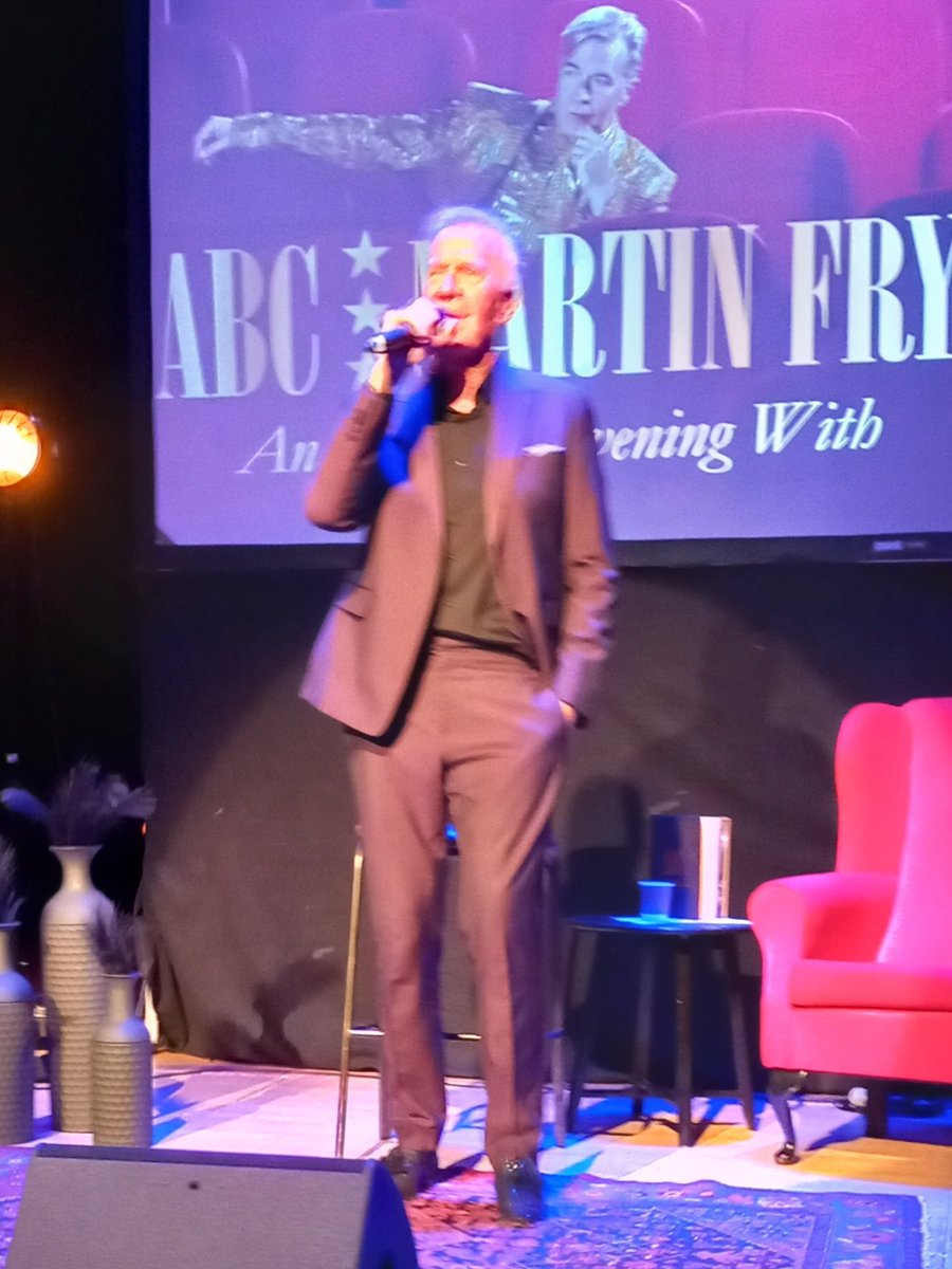 Such a great evening seeing <a href="/ABCFRY/">Martin Fry</a> at <a href="/StablesMK/">The Stables MK</a>. A very different experience to the orchestral shows but just as enjoyable.