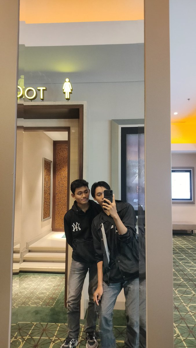 Fxjrs_'s tweet photo. you are the one🫵💐❤️‍🩹 https://t.co/mDUmKxCQpR
