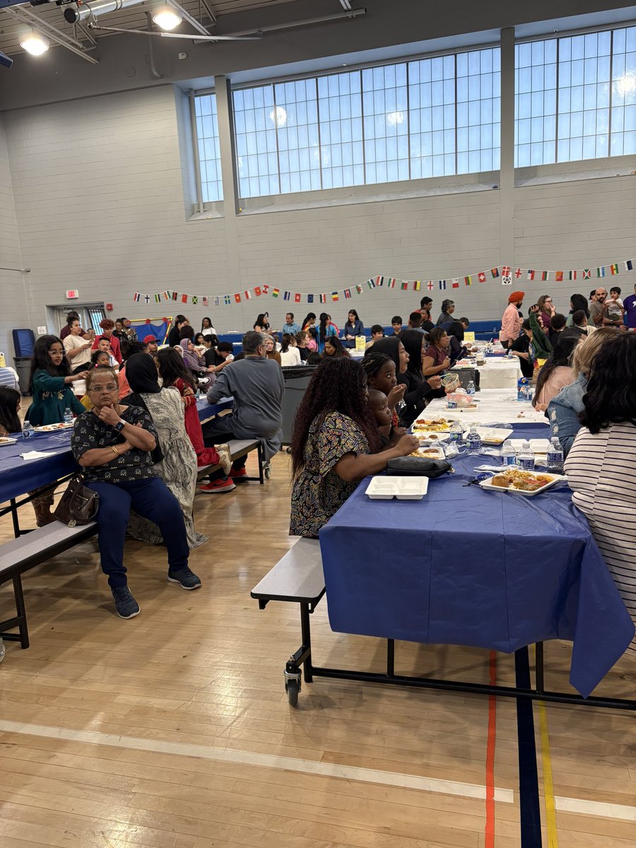 LFriedman_FTPS's tweet photo. CES hosted our first International Food Festival this week. What a great evening showcasing our wonderful diverse school community!! A night filled with delicious food and amazing performances. https://t.co/RJVABGZfZj