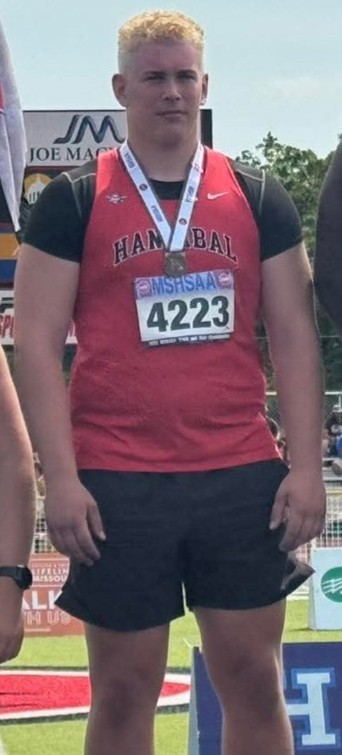 Jamie Hoskins (@jhos9) on Twitter photo Congrats <a href="/HoskinsTre/">Tre Hoskins</a> on 3rd place Class 4 State Shot Put breaking his own school record with 17.96m <a href="/HannibalFootbal/">🏴☠️Hannibal Football 🏴☠️</a> <a href="/ChrisDuerr/">Chris Duerr</a> <a href="/JPRockMO/">JP Rock</a> Congrats <a href="/HoskinsTre/">Tre Hoskins</a> on 3rd place Class 4 State Shot Put breaking his own school record with 17.96m <a href="/HannibalFootbal/">🏴☠️Hannibal Football 🏴☠️</a> <a href="/ChrisDuerr/">Chris Duerr</a> <a href="/JPRockMO/">JP Rock</a>